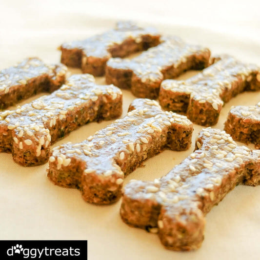 Free Range Chicken Liver dog treats, grain-free, gluten-free, handmade in Wairarapa with 100% human-grade ingredients.